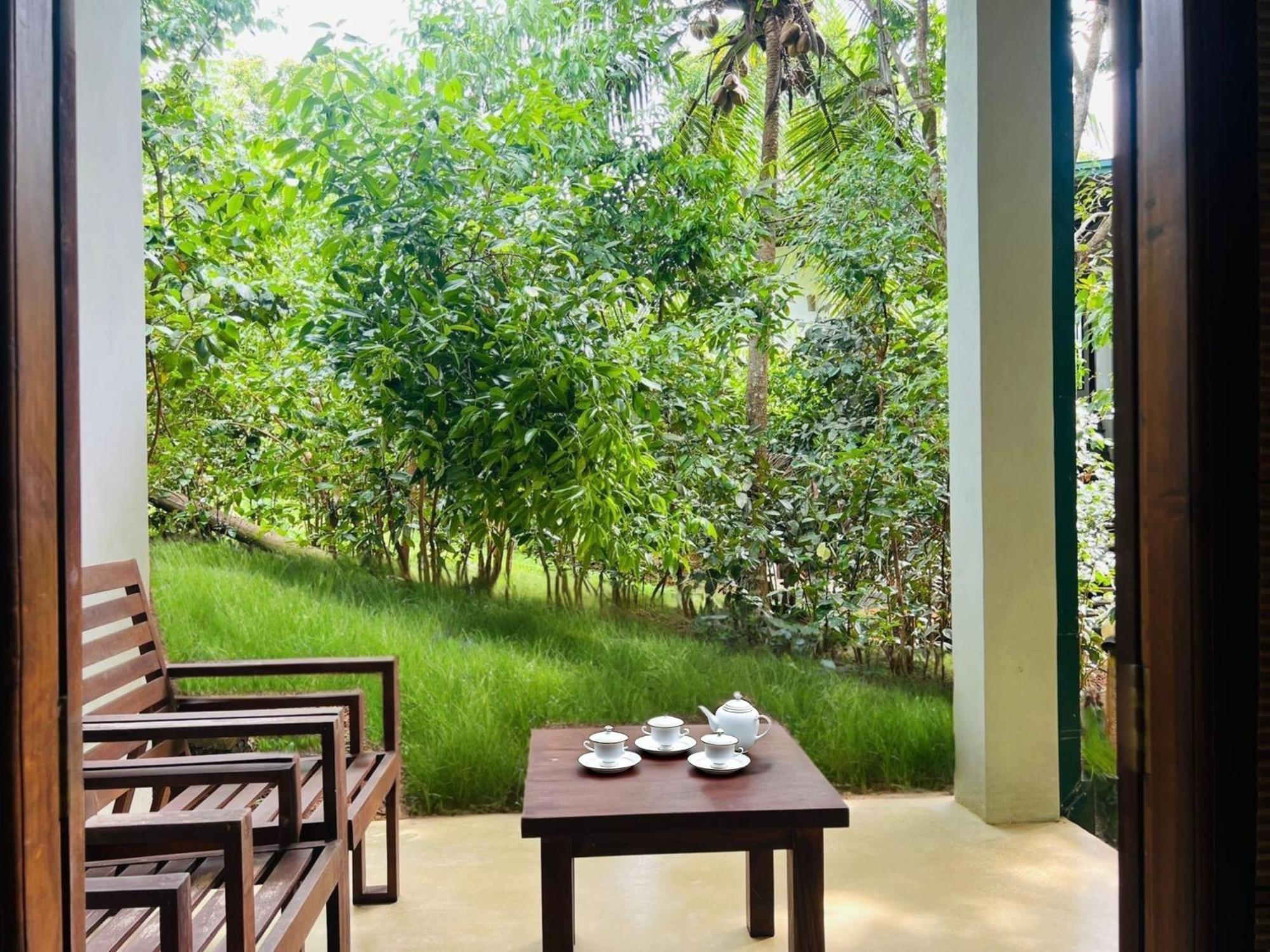 Garcinia Leaf Hotel Hikkaduwa