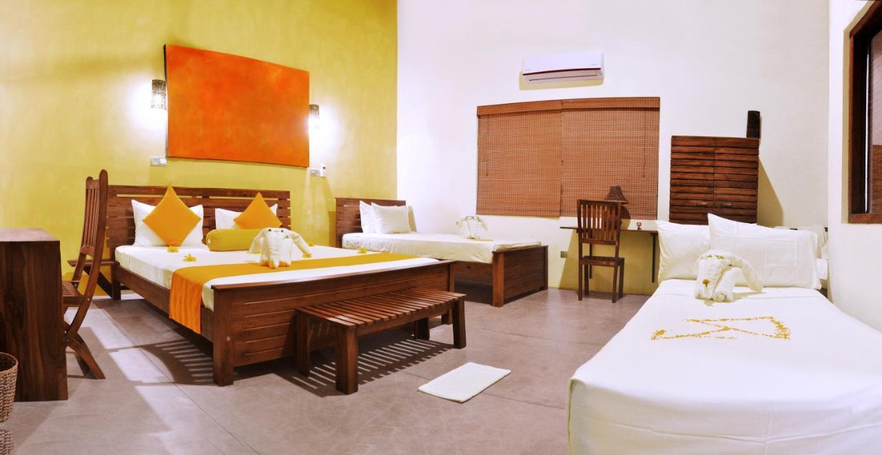 Hotel Garcinia Leaf Hikkaduwa